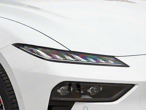 2025�� ���� 550ProѲ����