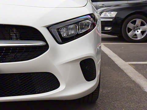 2019�� A 200 ������