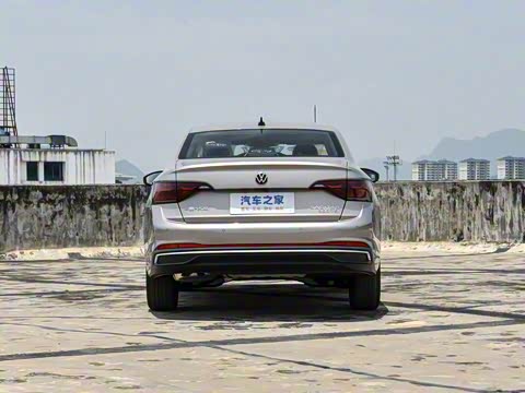 2025�� �Ŀ�� 300TSI DSG��Խ��