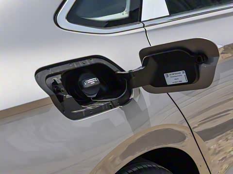 2025�� �Ŀ�� 300TSI DSG��Խ��