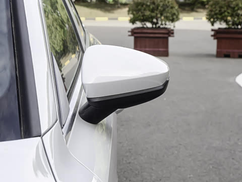 2023�� �Ŀ� A3L Limousine 35 TFSI ��ȡ�˶���