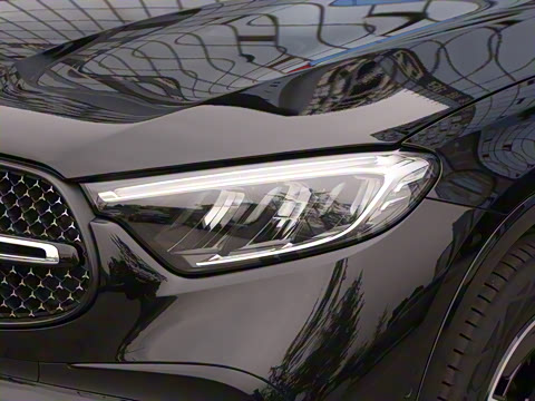 2025�� �Ŀ� GLC 260 4MATIC ����SUV