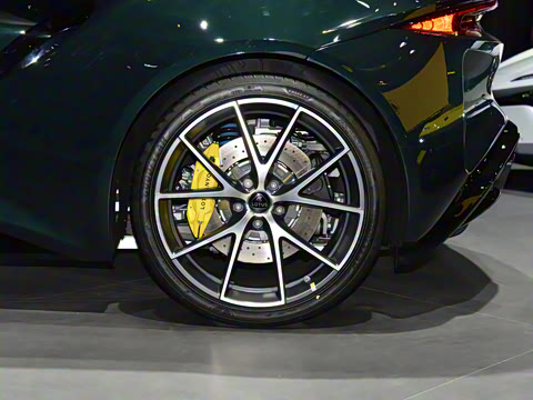 2025�� 2.0T DCT Turbo SE