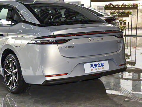 2023�� 70 ����� �������