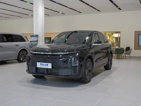 2025�� Max ���ܻ��°�