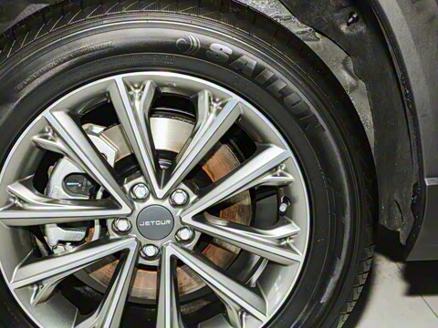 2025�� ��Խ�� 1.6TD �ֶ���PRO 7��