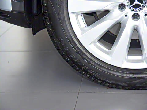 2022�� GLC 260 4MATIC ����SUV