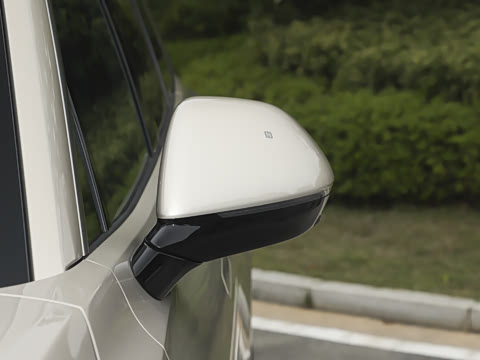 2025�� Ultra ������