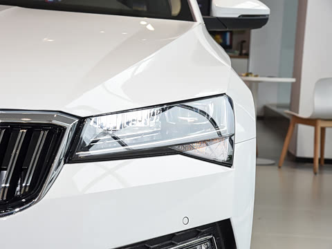 2023�� �Ŀ� TSI280 DSG������