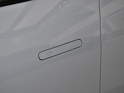 2025�� 600 �������� Max