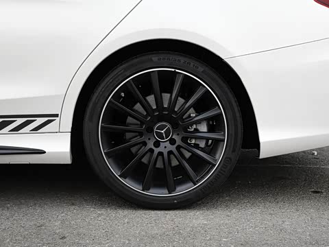 2019�� AMG C 43 4MATIC ���нγ� �ر��