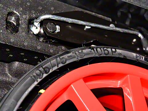 2025�� Macan 2.0T ���ΰ�