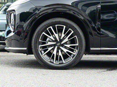 2025�� 215�콢��