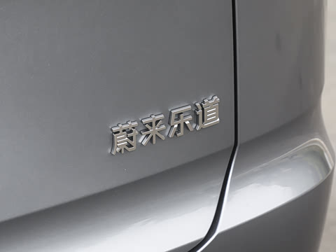 2025�� Ultra ������