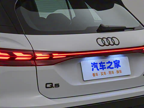 2023�� 40 e-tron ��ҫ�� �׷�ʦ��