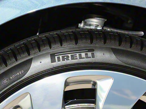 2024�� V8 Edition 8