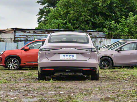 2025�� 650 ������