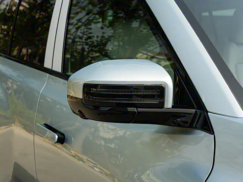 2025�� 501KM ����Max��