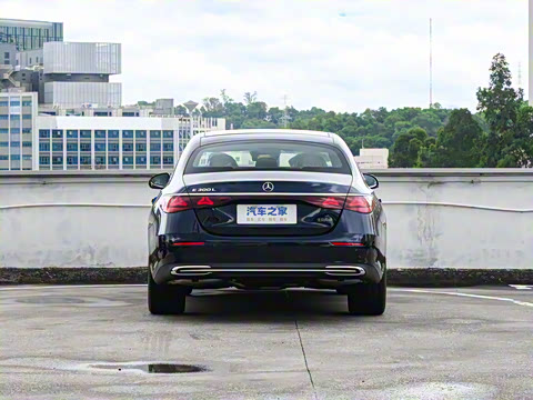 2025�� �Ŀ� E 300 L ʱ����