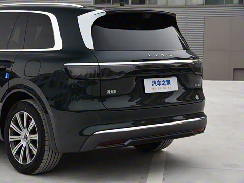 2025�� ���� Ultra�� 53.4kWh 5����