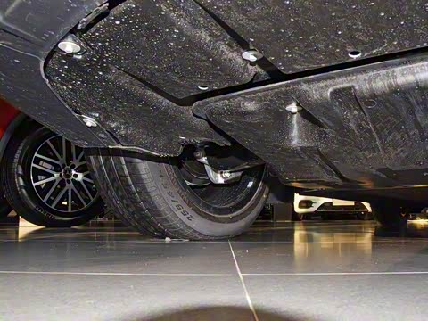 2020�� EQC 400 4MATIC ������ 1886������