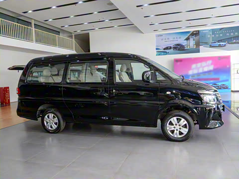 2025�� M5 1.5T ��������� 7��