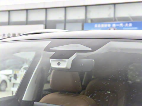 2026�� 450TSI �������� 6��