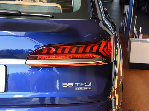 2021�� 55 TFSI quattro S line�˶���