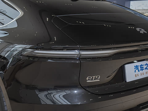 2025�� 102kWh ǩ����