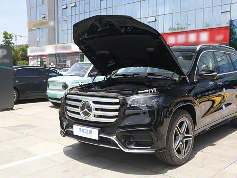 2025�� GLS 450 4MATIC ʱ����