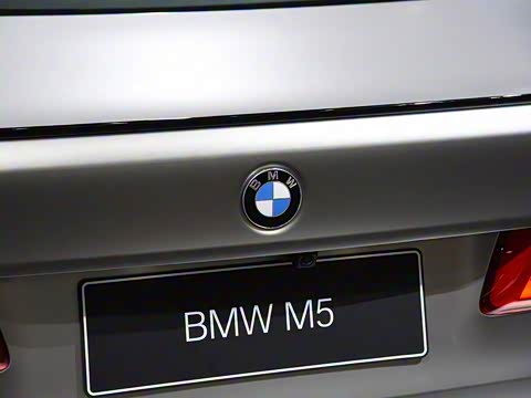2019�� M5 ������