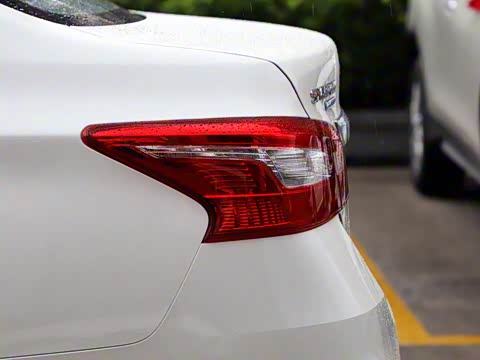 2019�� ���� 1.6XE CVT���ʰ�