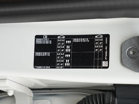 2022�� �Ŀ�� 530i M�˶���װ