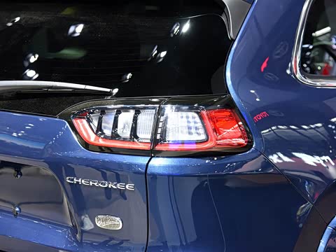 2019�� 2.0T ����ȫ�ܰ� ��V