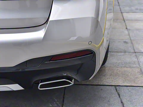 2022�� �Ŀ� 530Li ������ M�˶���װ