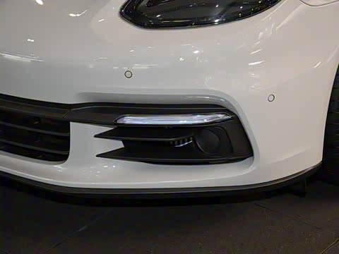 2018�� Panamera 4 E-Hybrid 2.9T