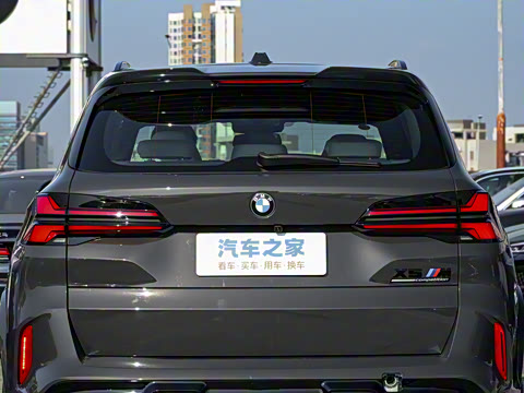 2023�� X5 M ������