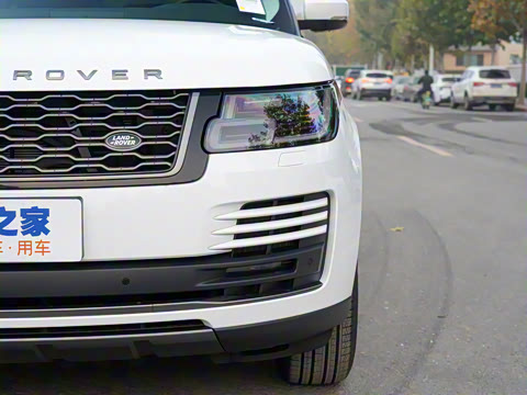 2022�� 3.0 L6 360PS ʢ����