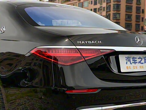 2025�� �Ŀ� S 680 4MATIC