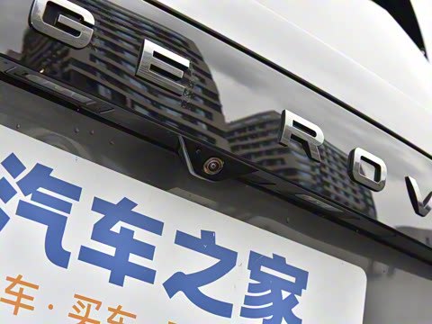 2025�� 3.0 L6 400PS �����ӳ���