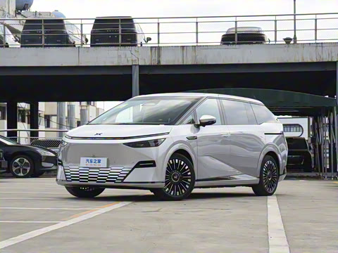 2025�� 702���������� Max