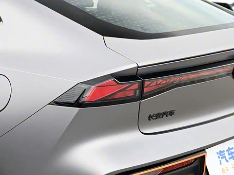 2023�� 2.0T ���ٰ�