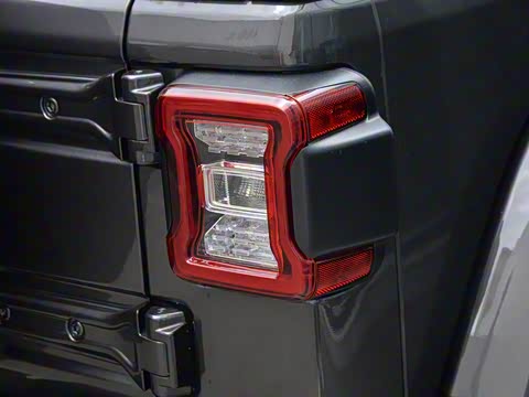 2019�� 2.0T Sahara ���ŵ綯����� ��VI