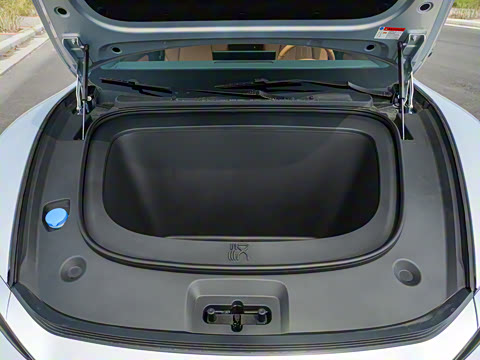 2025�� EV 701KM�����״�������