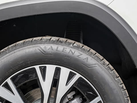 2025�� GLB 220 ������