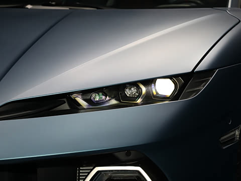 2025�� ������