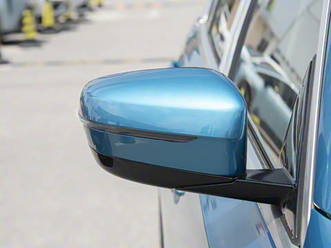 2025�� eDrive 35 L