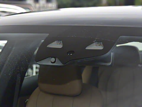 2025�� �Ŀ� E 300 ʱ�����˶���