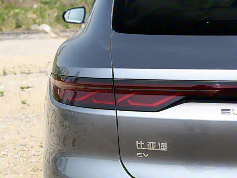 2025�� EV �Ǽݰ� 605KM������