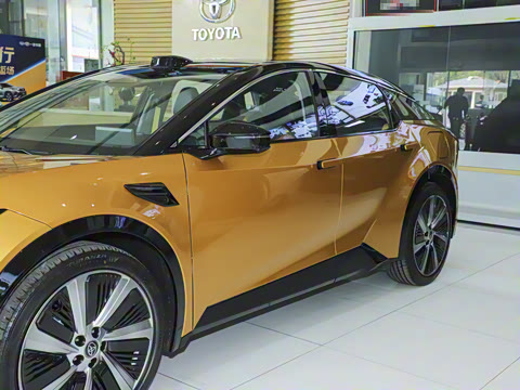 2025�� 630 MAX���а�